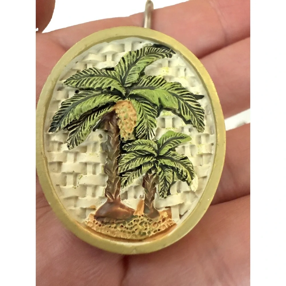 Vintage Bed Bath & Beyond Avanti Linens‎ Colony Palm Collection 12 Shower Hooks